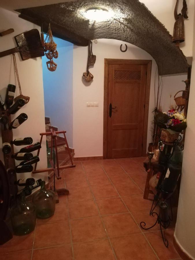 Cueva El Murallon Benamaurel 외부 사진