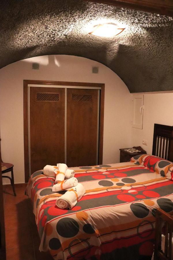Cueva El Murallon Benamaurel 외부 사진
